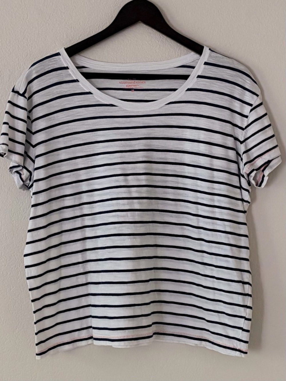 Vineyard Vines Women’s Blue & White Striped T-shirt Top - Size Medium